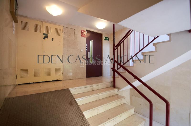 Foto e782098e-8a66-4a3d-a1e2-28f11f14bd40. Piccolo appartamento in colon 81 in Centro Urbano Vila Joiosa (la)