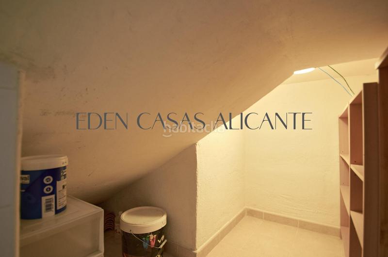 Foto 139f78e1-cc32-458e-a269-d5b35fa167c1. Casa a schiera in camino reial de vilajoiosa 20 in Campello (el)