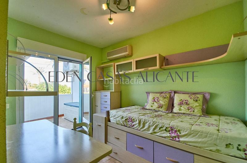 Foto 922699e5-fe17-4c57-b4e2-408647931147. Casa a schiera in camino reial de vilajoiosa 20 in Campello (el)