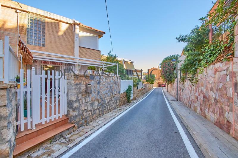 Foto cb3900aa-fe5f-4d92-926c-5aaa521cc9db. Haus mit heizung parking in Cabo de las Huertas Alicante