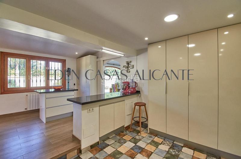 Foto 6750e4a0-3e69-48bd-951b-6edb4e3ba746. Haus mit heizung parking pool in Almajada-Ravel Mutxamel