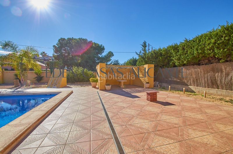 Foto a323ef05-b283-45be-bb20-c16fbaf38a5d. Xalet amb calefacció aparcament piscina a Almajada-Ravel Mutxamel