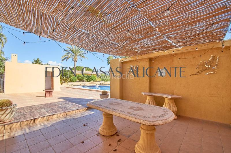 Foto d9990f2e-0a0d-4878-87cb-c43b97b32ffd. Haus mit heizung parking pool in Almajada-Ravel Mutxamel