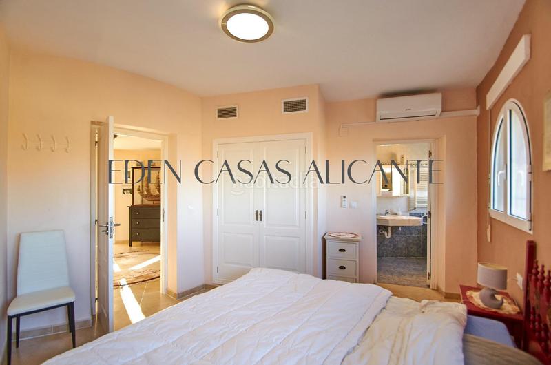 Foto 672fd42f-84d3-4019-be1c-5e0aa40bfa2c. Chalet ref. 01464 chalet en villa joyosa, alicante en Vila Joiosa (la)