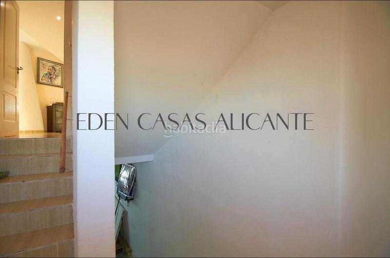 Foto eb204912-a7dd-4ac1-a8f2-3ad9d56ceb69. Chalet ref. 01464 chalet en villa joyosa, alicante en Vila Joiosa (la)