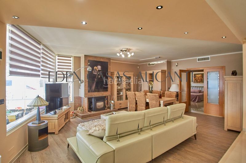 Foto 5cee2510-88d3-4a7c-9160-aad8107822b7. Xalet amb aparcament piscina a Xixona