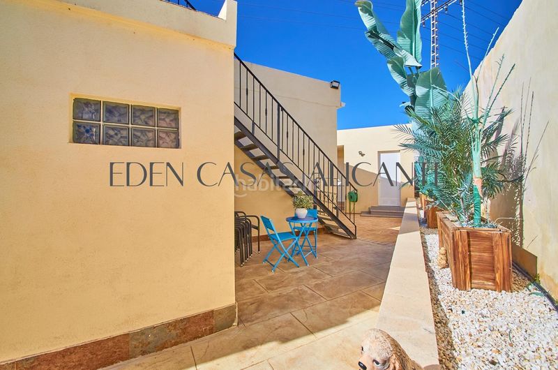 Foto 5f0d3dbd-4d4f-40bd-8571-04f18e32421d. Xalet amb aparcament piscina a Xixona