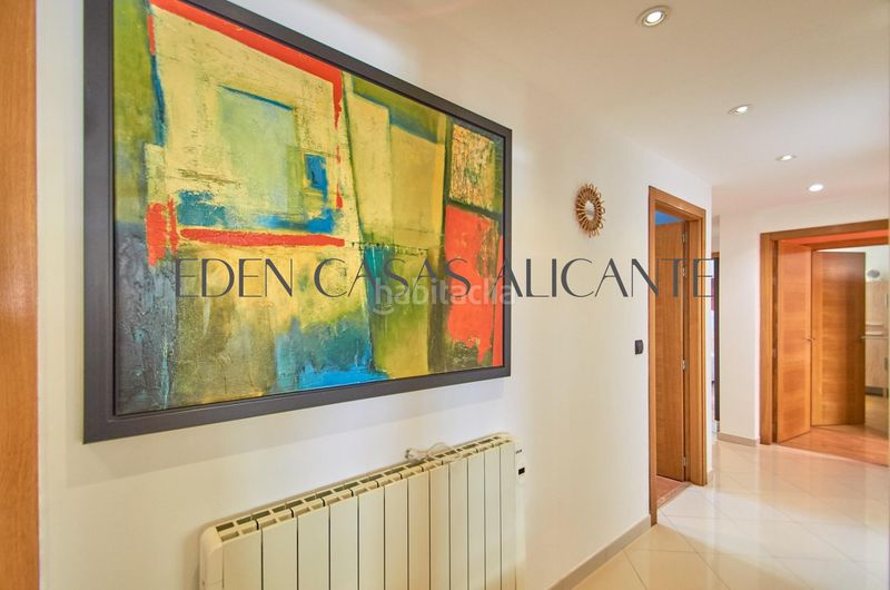 Foto 68cc3dec-7552-4b2d-ae97-eecb2a0ca5b3. Xalet amb aparcament piscina a Xixona