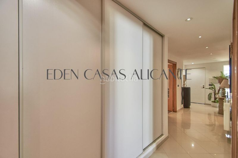 Foto ba1daeb9-9530-4602-96ed-14640a7a1c99. Xalet amb aparcament piscina a Xixona