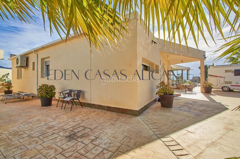 Foto fdd06d57-16bc-4ddc-af4f-12a092344645. Xalet amb aparcament piscina a Xixona