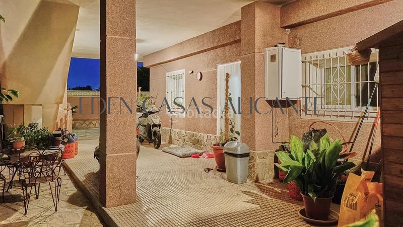 Foto b7aabd66-8290-4af0-ba3f-3a84156b8a82. Xalet amb calefacció aparcament piscina a La Huerta Mutxamel