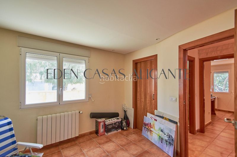 Foto 25ad3cb4-2310-4810-875a-30aa41f859ea. Xalet amb aparcament piscina a Busot