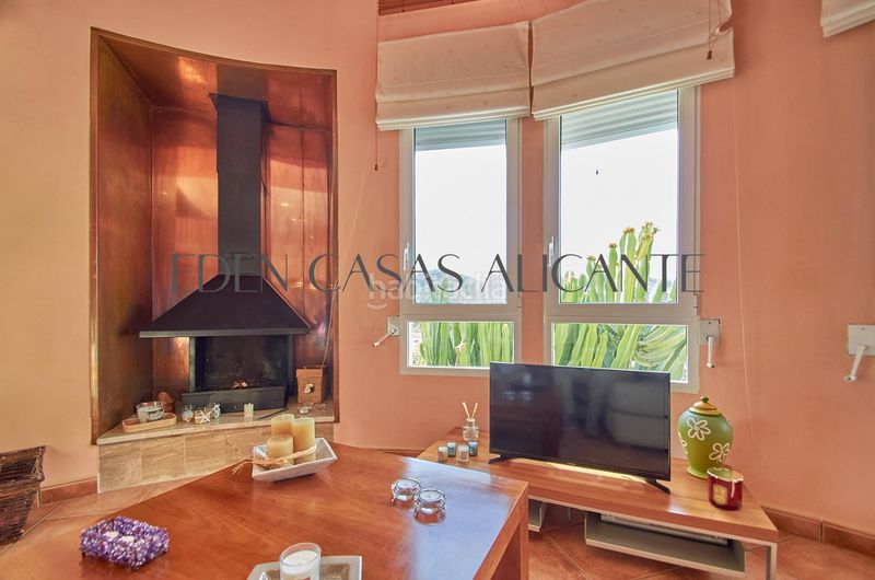 Foto 51c35cc4-f3af-47d4-8b8c-6e8d0efabd47. Xalet amb aparcament piscina a Busot