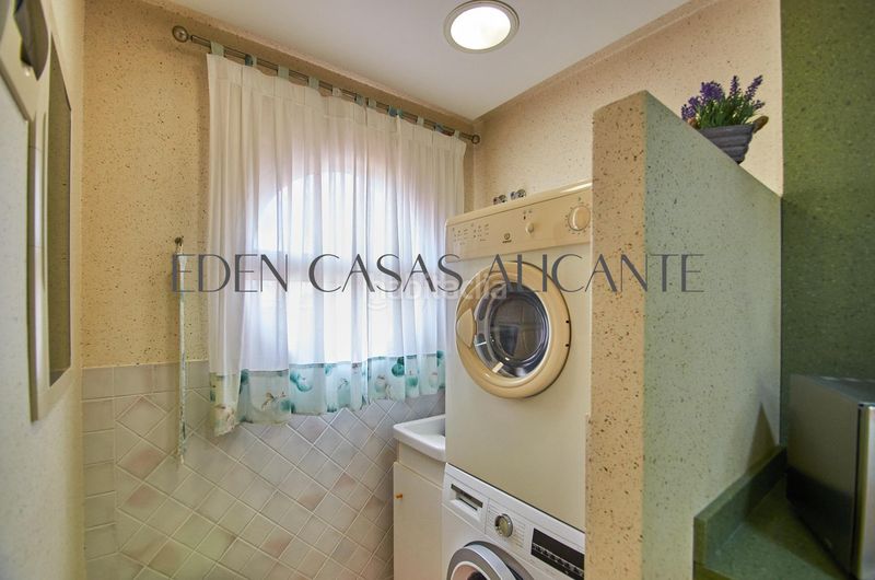 Foto 7b003e2d-63ea-4a7d-83d7-a0b00eff7639. Xalet amb aparcament piscina a Busot