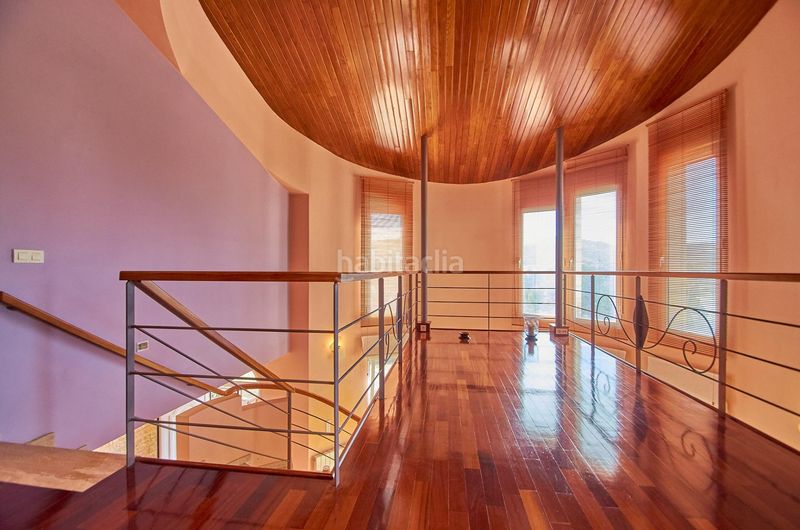 Foto ee6b7d39-df38-41b1-b22f-848629d24c3b. Xalet amb aparcament piscina a Busot