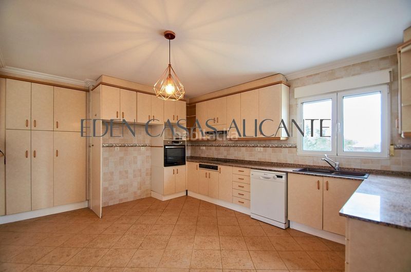 Foto 3f8606c9-efe8-422c-a5ce-2529fa752894. Chalet ref 01489 chalet llano pastores en Busot