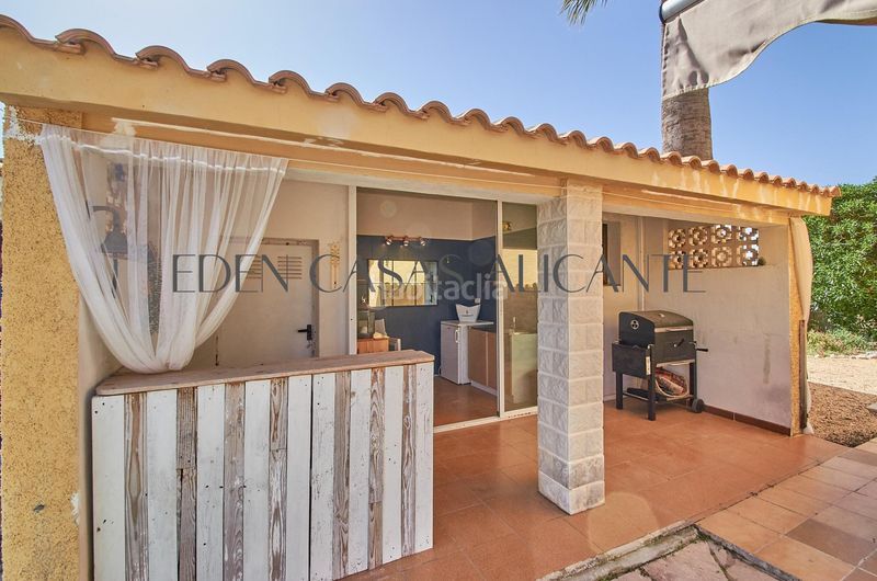 Foto 217ac35e-413e-4a69-b925-2911b68b23b9. Chalet ref 01490 chalet independiente en Busot