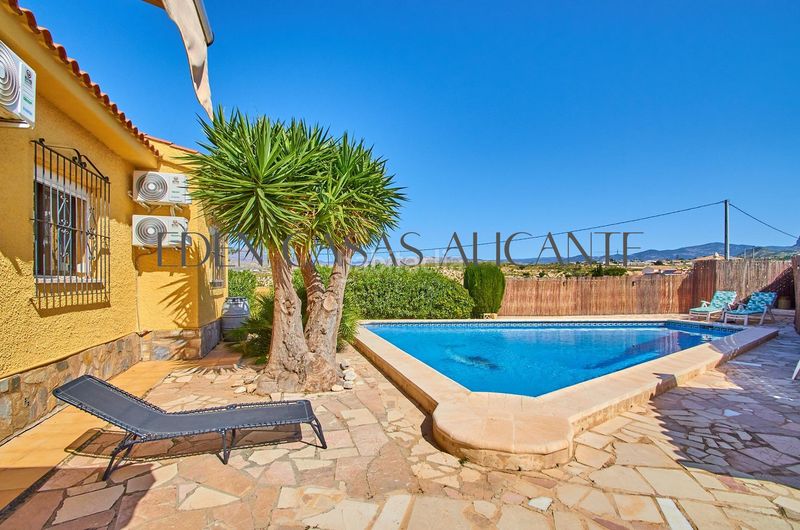 Foto 2dcaca7f-8789-45a8-9adf-db1ee757251c. Chalet ref 01490 chalet independiente en Busot