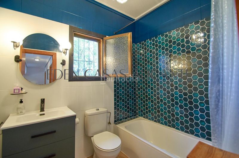 Foto 40ece6a9-5115-4cd1-8177-f18c47813603. Chalet ref 01490 chalet independiente en Busot
