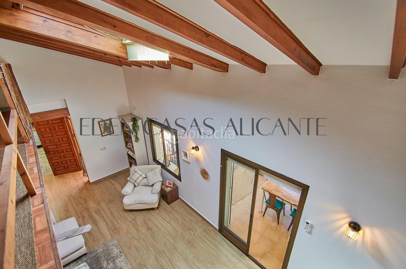 Foto 5e0bc505-363c-4a28-b5d9-8a01aa5f7581. Chalet ref 01490 chalet independiente en Busot