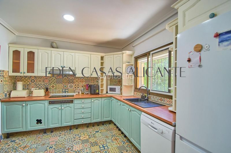 Foto 8b7e30cf-8d56-439d-a493-3966b4eb8f32. Chalet ref 01490 chalet independiente en Busot