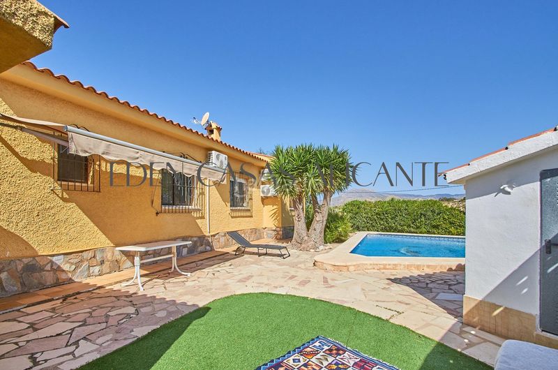 Foto b463787f-b828-4fa5-be2e-75ad4984977b. Chalet ref 01490 chalet independiente en Busot