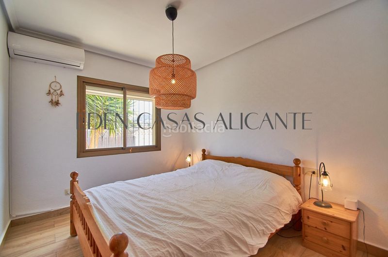 Foto d0a509e2-7e8b-449e-8302-dc8401a0397a. Chalet ref 01490 chalet independiente en Busot