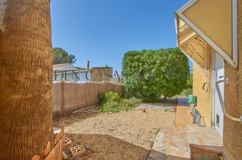 Foto e16cddf8-57a3-4e67-908c-e43ee270e1df. Chalet ref 01490 chalet independiente en Busot
