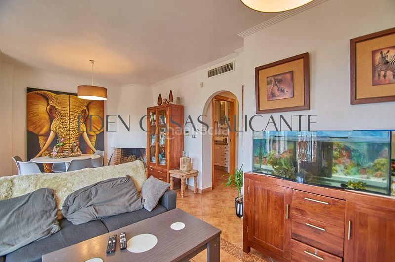 Foto 3d49cfbe-95f7-438d-b56d-dd693203e45a. Xalet amb piscina a Bonalba-Cotoveta Mutxamel