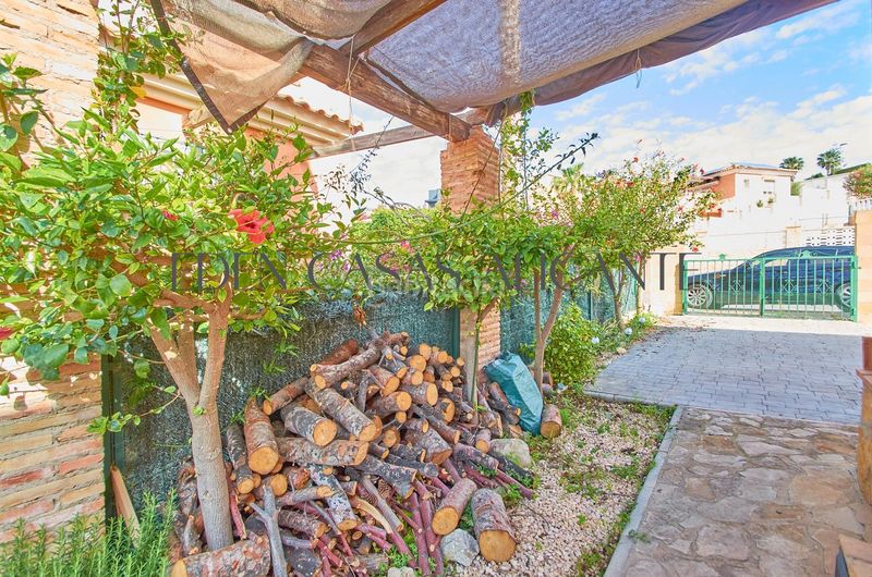 Foto 4af8d4b1-f19d-4786-9538-c416786e0b89. Xalet amb piscina a Bonalba-Cotoveta Mutxamel