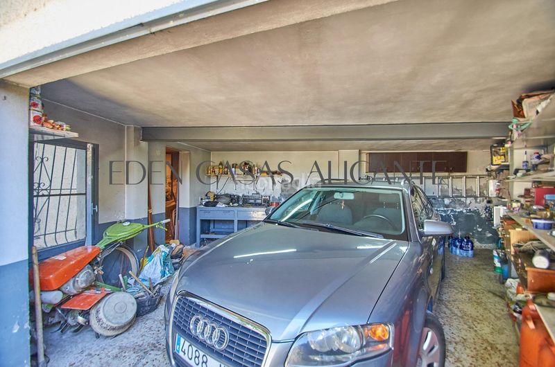 Foto e10952bb-a5bd-4105-94f2-c6f07a8c41c0. Xalet amb calefacció aparcament piscina a Busot