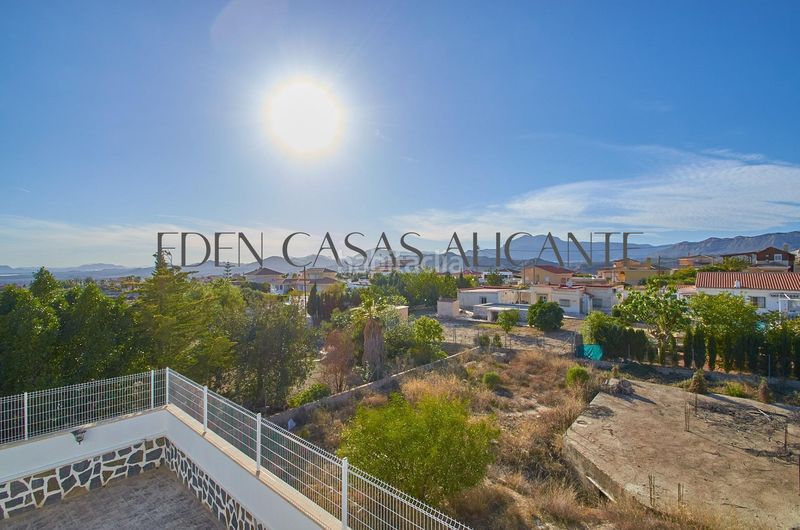 Foto 8f5448a6-63c3-4280-af82-e815ba835655. Xalet amb calefacció aparcament piscina a Busot
