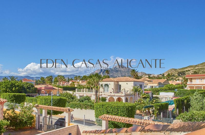 Foto 6e77ae3d-e269-4983-bd2e-39364637e103. Xalet amb calefacció aparcament piscina a Busot