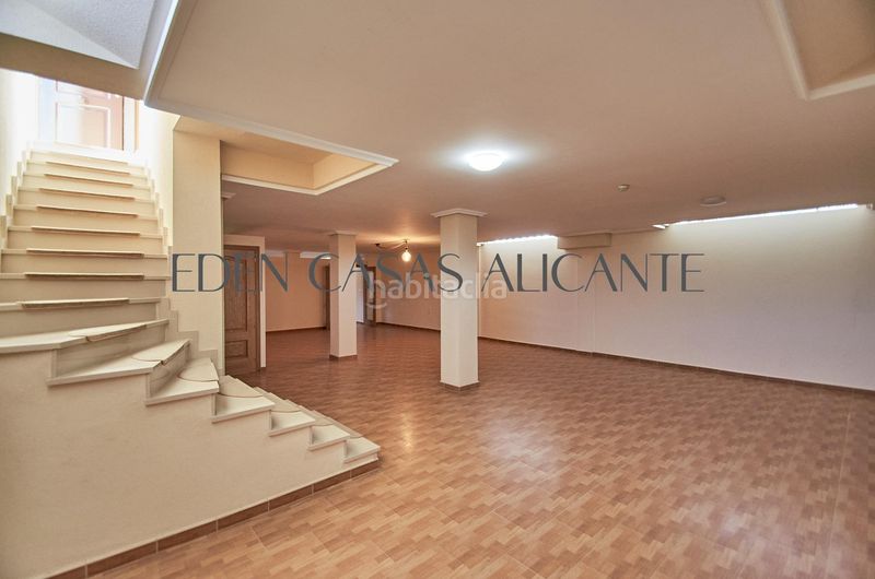 Foto d472a8f2-1233-4a6e-a001-55159dd4d7ad. Xalet amb calefacció aparcament piscina a Busot
