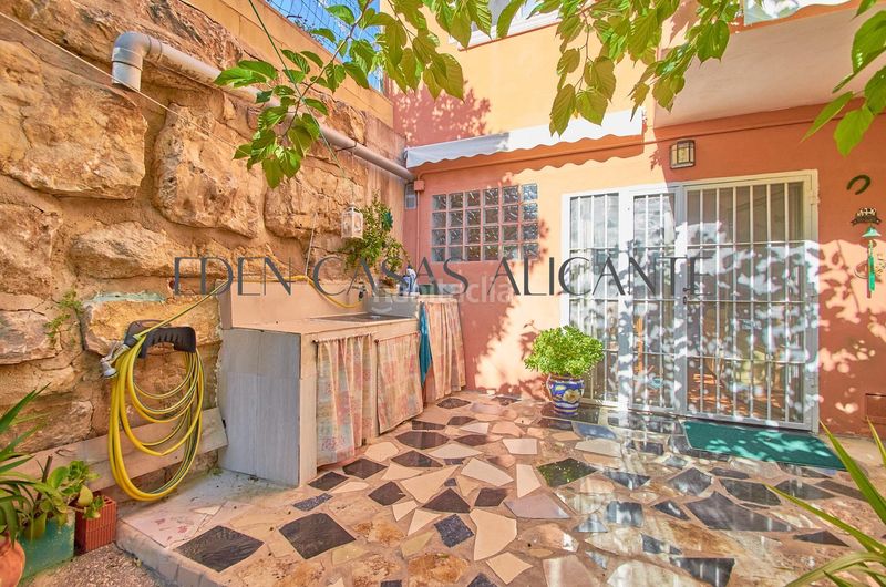 Foto a0d25755-d10b-41ba-baf5-d8cce12e757f. Casa adossada amb calefacció aparcament piscina a Mutxamel