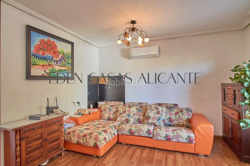 Foto eb9ccf29-9092-4714-83c6-91bbdcf319ec. Casa adossada amb calefacció aparcament piscina a Mutxamel