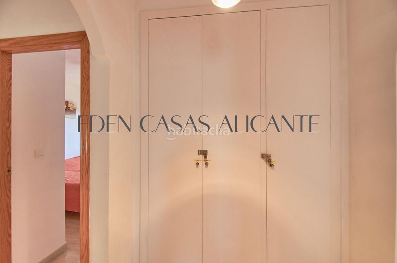Foto db9fc119-c659-4965-8c8a-e53b18e03650. Xalet amb calefacció aparcament piscina a Busot