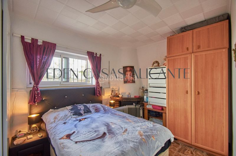 Foto b67b7939-e56d-40b8-9aae-325a892974d6. Casa amb calefacció aparcament a Pueblo Español-Coveta Fumá Campello (el)