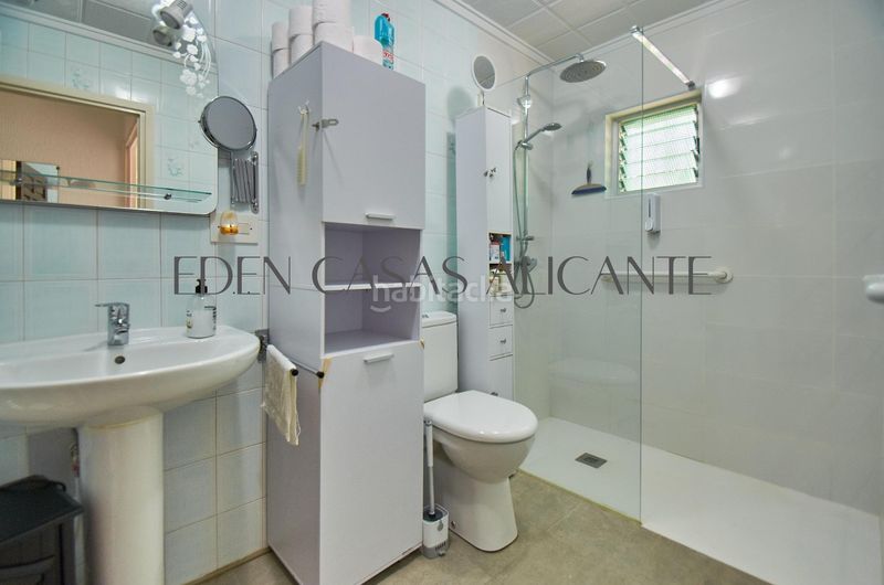 Foto ba9c0705-f66a-477a-95ed-27422fd545fb. Casa amb calefacció aparcament a Pueblo Español-Coveta Fumá Campello (el)