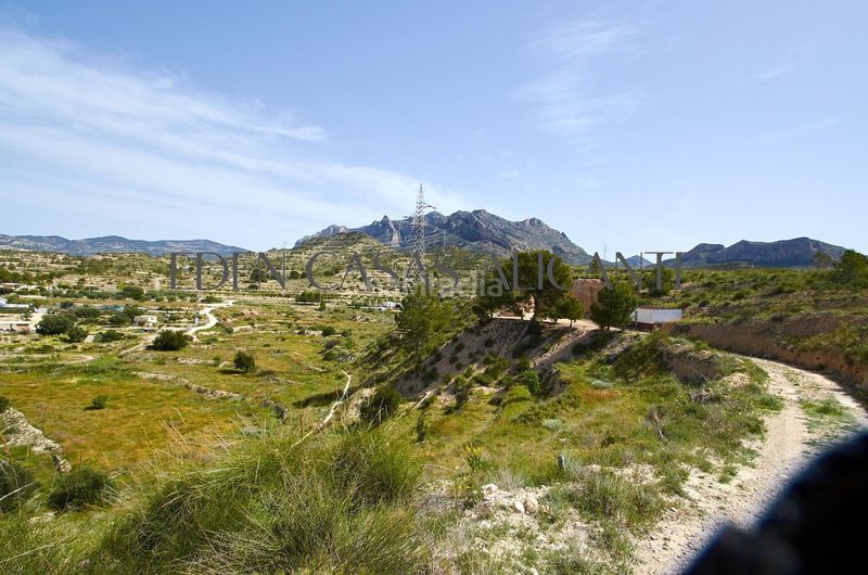 Foto ea48eea0-ca60-4c96-b4ea-1b29af5799f8. Terreny residencial a Busot