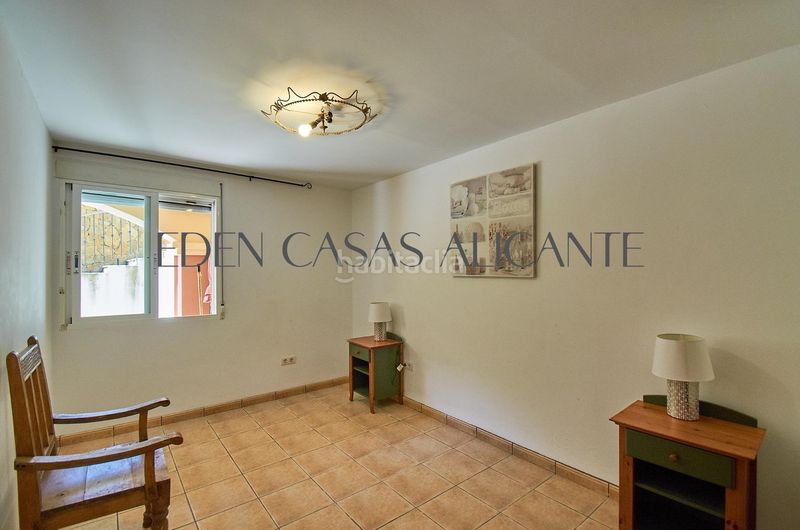 Foto 099de45d-6458-4896-82af-955131618d61. Casa amb calefacció aparcament a Busot