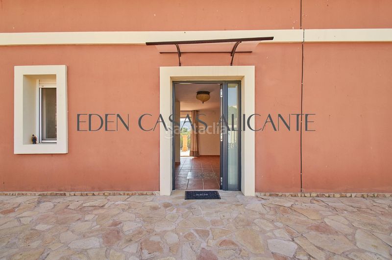 Foto 9cb82d07-d77e-4869-86ac-a1cc50052ec0. Casa amb calefacció aparcament a Busot