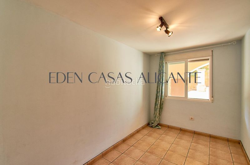 Foto a837d5d3-57ca-4d7d-a5e7-9a72d1df4192. Casa amb calefacció aparcament a Busot
