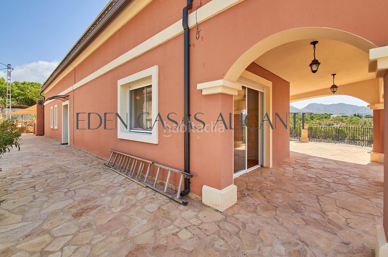Foto c396ea70-9559-481d-9801-b6109f112504. Casa amb calefacció aparcament a Busot