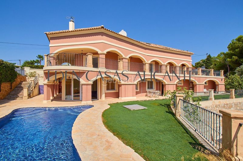 Foto d1b43177-7b9d-422d-a922-6b21f1649ebd. Casa amb calefacció aparcament a Busot