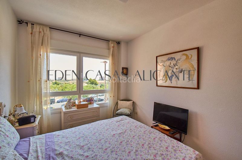 Foto a8a66daa-3b55-4d8e-b1b2-87b6e79886c1. Pis amb calefacció aparcament a Campello Pueblo Campello (el)