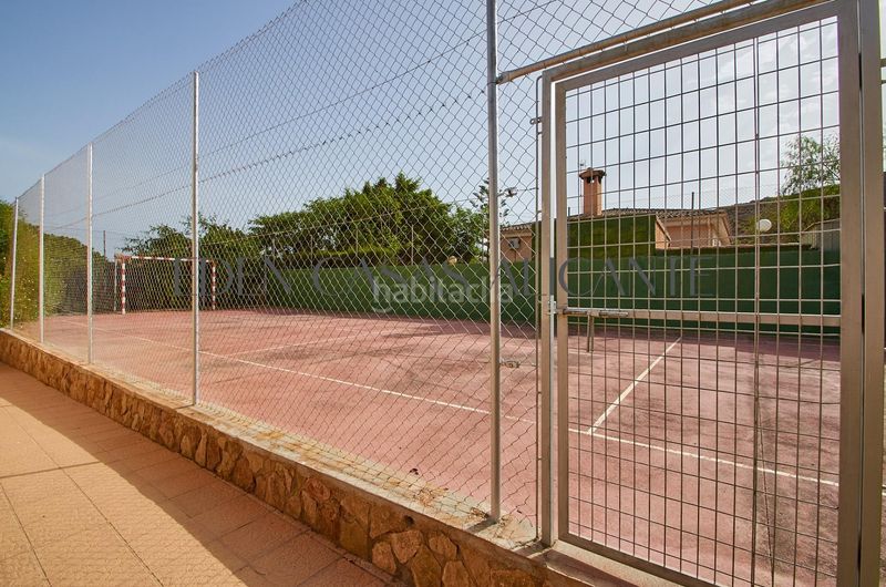 Foto a14881bd-1293-4798-bb6a-50ce132c9534. Xalet amb calefacció aparcament piscina a Valle del Sol Mutxamel