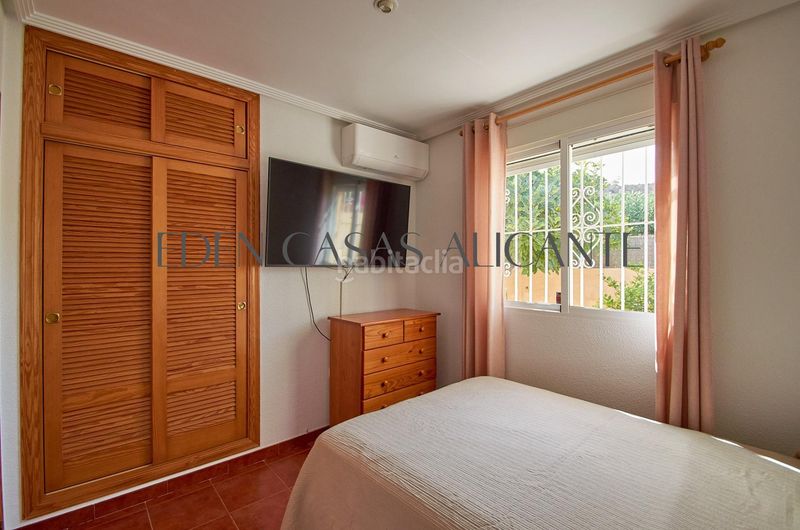 Foto a7e49b9d-bed4-47da-93ca-dc28d562cc59. Xalet amb calefacció aparcament piscina a Valle del Sol Mutxamel