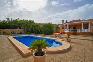 Xalet a Valle del Sol. Ref 01523 villa en rio park, mutxamel
