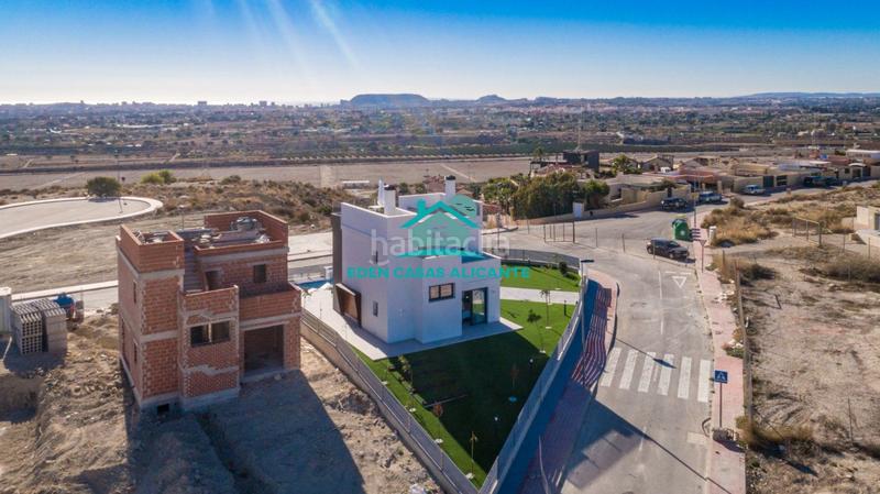 Foto 0b2d86b1-635c-433f-bd25-1ba7d970e944. Chalet ref 01113 viviendas obra nueva cotoveta en Mutxamel